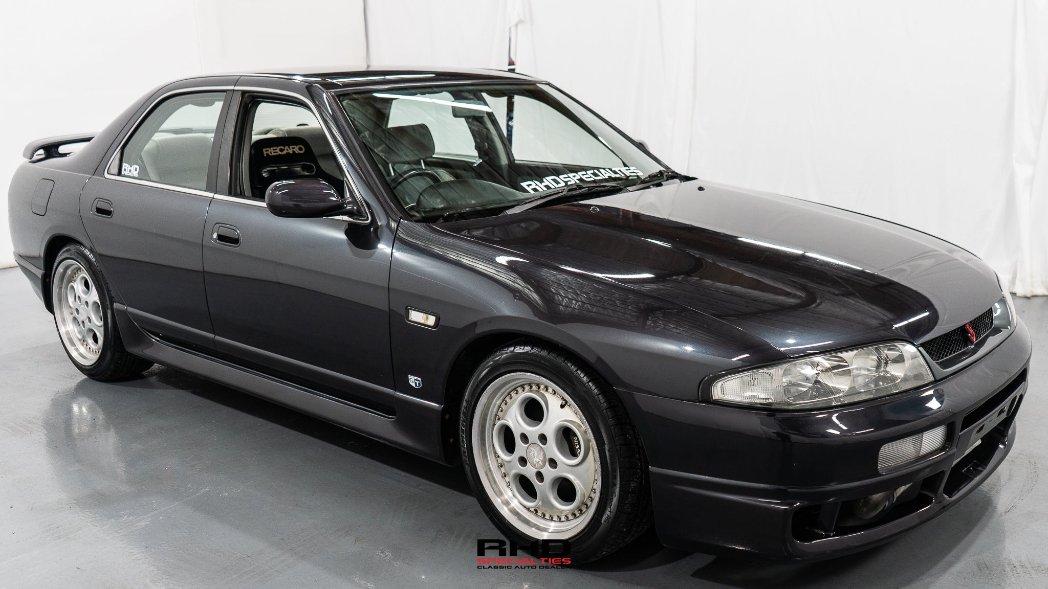 1995 Nissan Skyline R33 GTS25T Type M Sedan *SOLD* – RHD