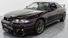 Load image into Gallery viewer, 1996 Nissan Skyline R33 GTR *SOLD*
