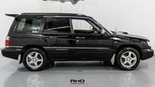 Load image into Gallery viewer, 1997 Subaru Forester *SOLD*
