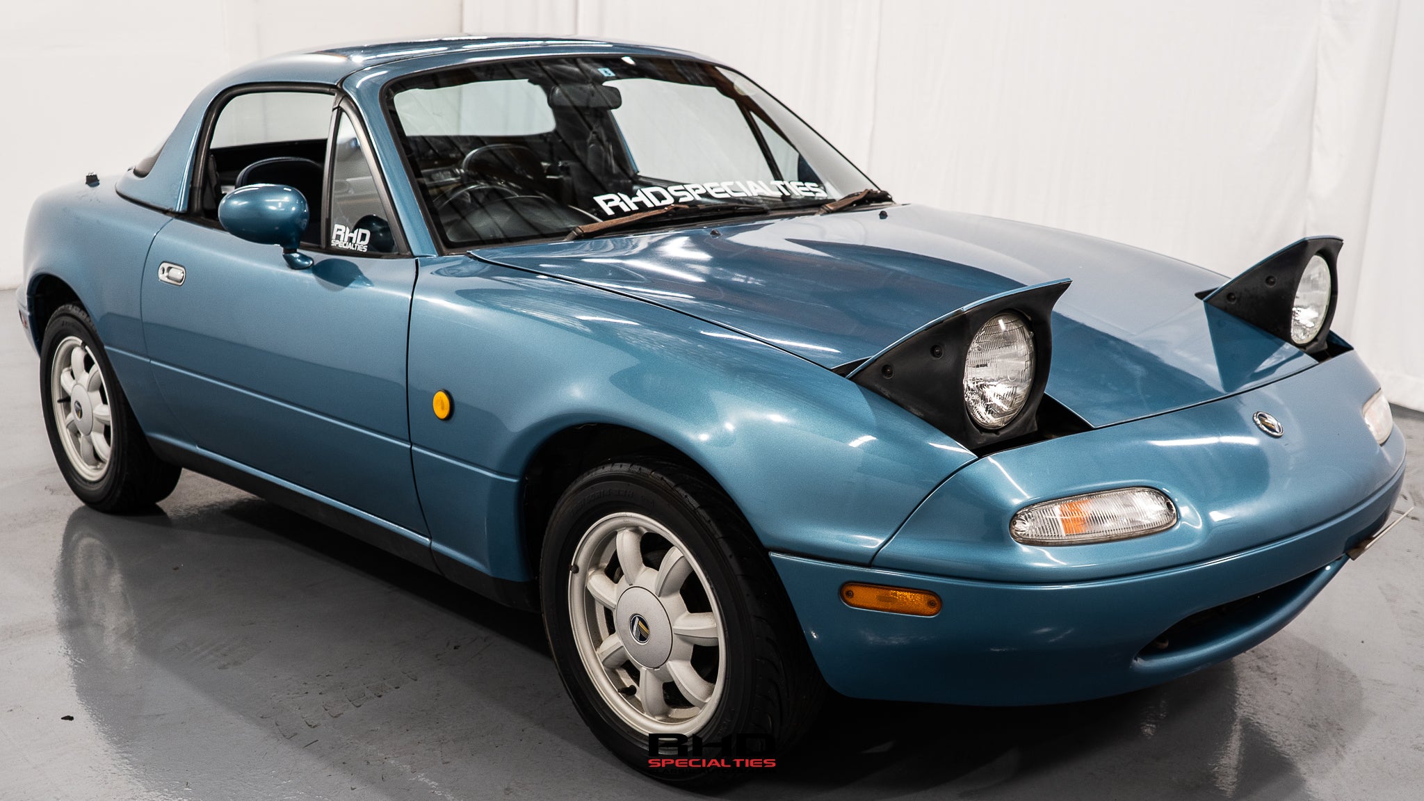 りん(*˘︶˘*).* EUNOS ROADSTER &ブガッティ Mazda Eunos Roadster *sold