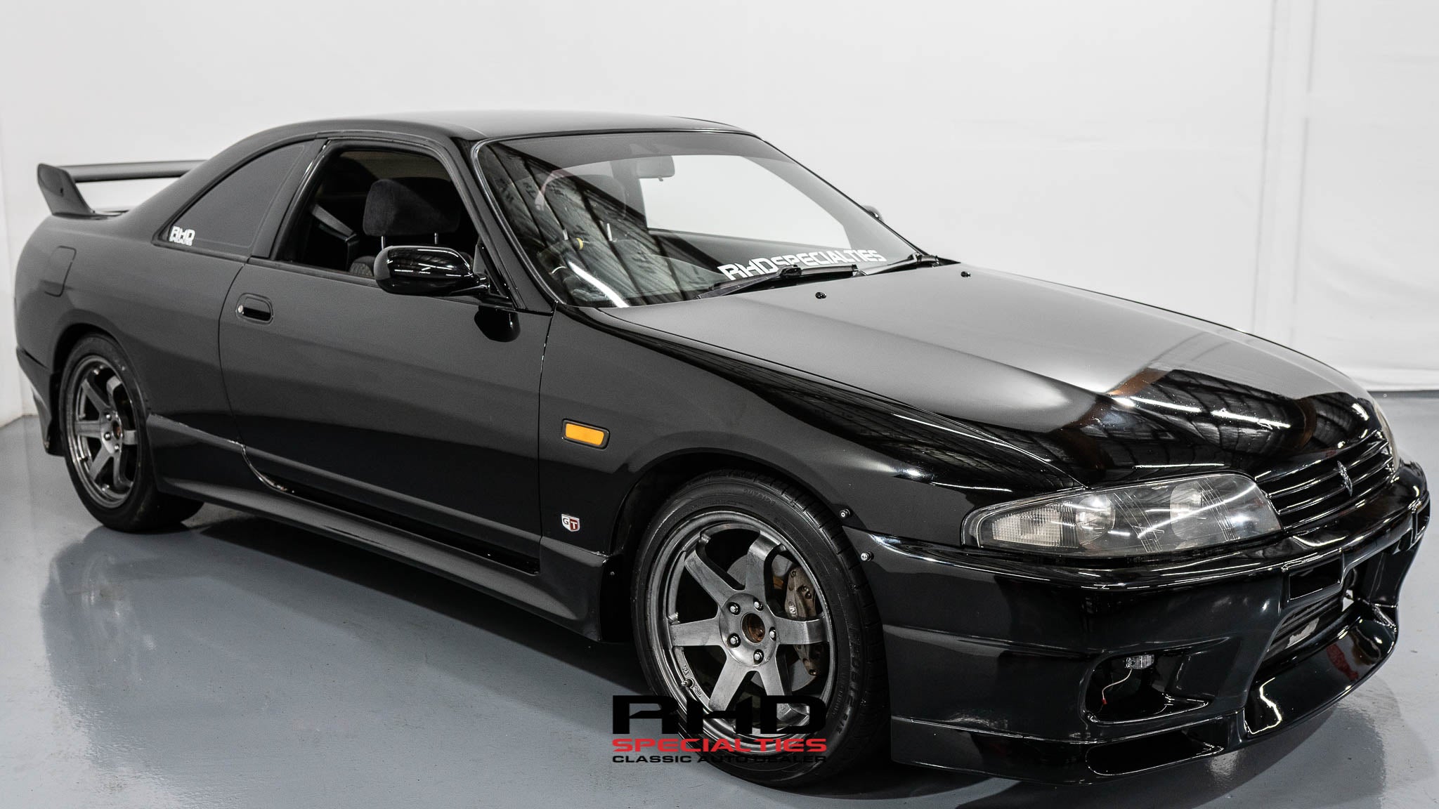 1993 NISSAN SKYLINE R33 GTS25T *Sold* – RHD Specialties LLC