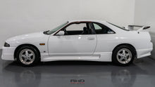 Load image into Gallery viewer, 1997 Nissan Skyline R33 GTS *SOLD*

