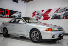 Load image into Gallery viewer, 1993 Nissan Skyline GTR *SOLD*
