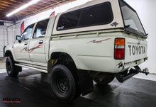 Load image into Gallery viewer, 1991 Toyota Hilux *SOLD*
