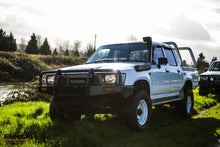 Load image into Gallery viewer, 1992 Toyota Hilux *SOLD*
