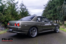 Load image into Gallery viewer, 1992 Nissan Skyline R32 GTS-T (SOLD)
